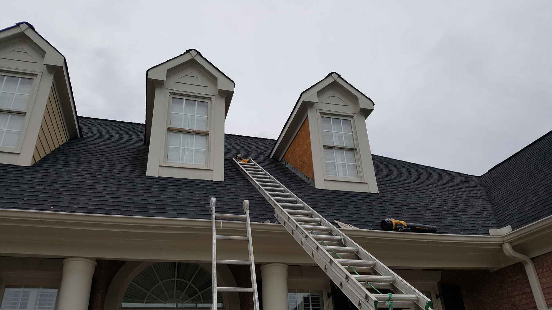 Siding replacement - before