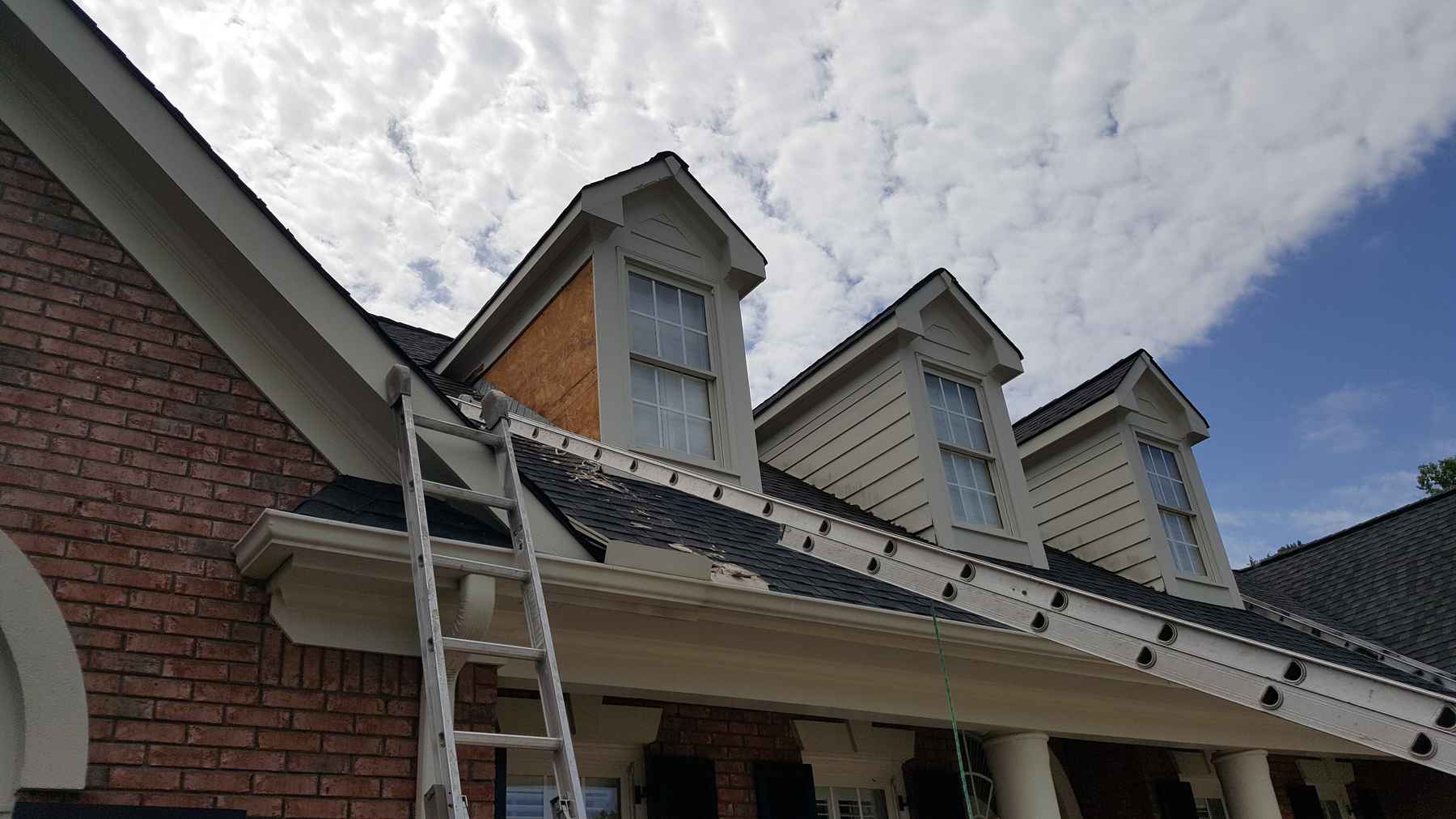 Siding replacement - before